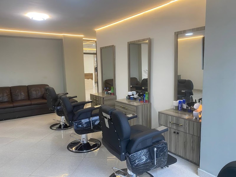 Phenomenal Men's Hair Salon