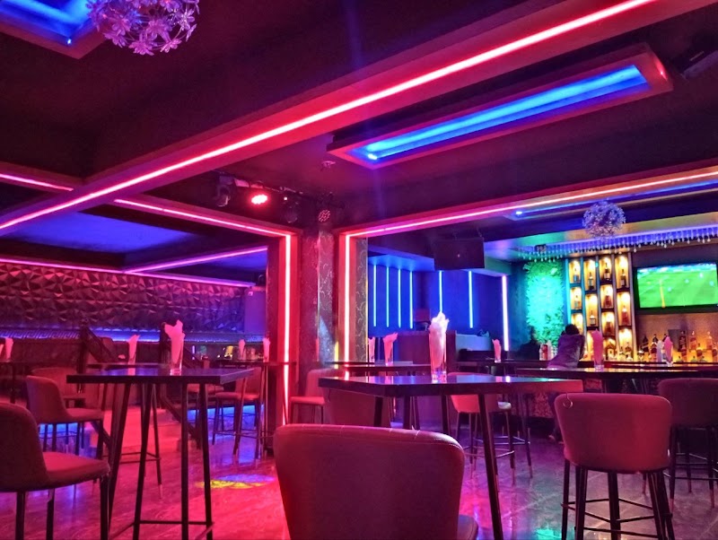 Chillax Lounge